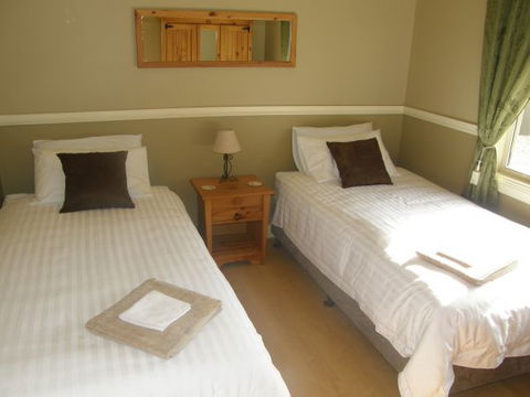 Shady Trees Barrington - Port Augusta Accommodation 8