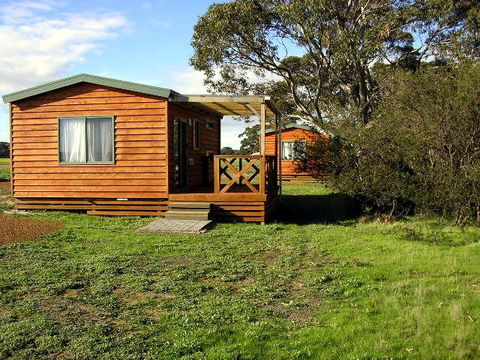 Seal Bay Cottages (Kaiwarra) - Port Augusta Accommodation 0