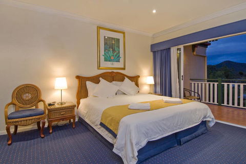 Tinaroo Lake Resort - Holiday Apartments - Port Augusta Accommodation 0