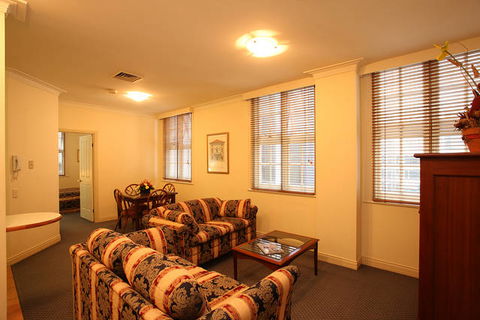 ULTIQA Rothbury Hotel - Port Augusta Accommodation 3