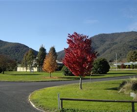 Talbingo Country Club - Port Augusta Accommodation 0
