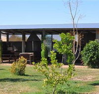 Cully Fest - Base Camp and Glamping - Port Augusta Accommodation