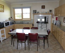 Acacia Park Farm House - Port Augusta Accommodation 5