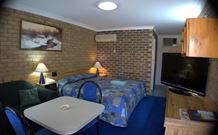 Settlers Motor Inn - Tenterfield - Port Augusta Accommodation 0