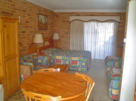Coachmans Rest Motor Lodge - Port Augusta Accommodation 4