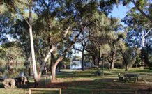Two Rivers Motel - Wentworth - Port Augusta Accommodation 1