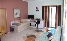 Skywatch Observatory Domestays - Port Augusta Accommodation 2