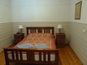 About Town Cottages - Yellow Gum Cottage - Port Augusta Accommodation 0