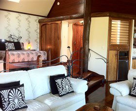 Secrets On The Lake - Port Augusta Accommodation 1