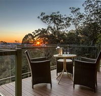 Avocado Sunset Bed and Breakfast