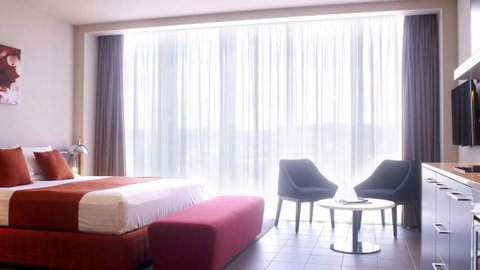 Abode Woden - Port Augusta Accommodation 0