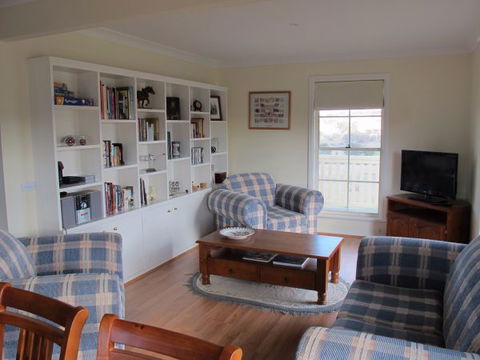 Riverbend Cottage - Port Augusta Accommodation 2