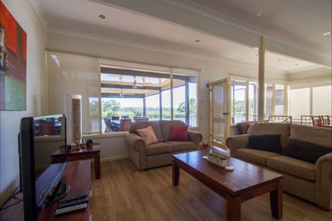 River Shack Rentals - Living The Dream - Port Augusta Accommodation 51