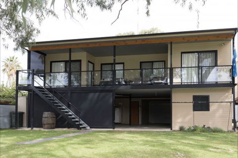 River Shack Rentals - Living The Dream - Port Augusta Accommodation 36