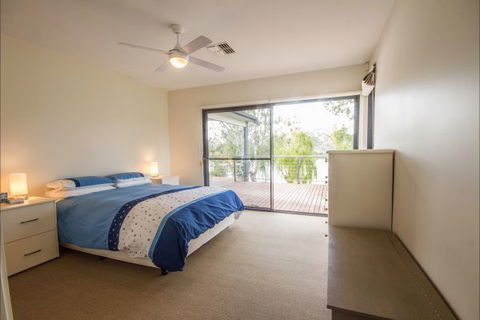 River Shack Rentals - Living The Dream - Port Augusta Accommodation 131