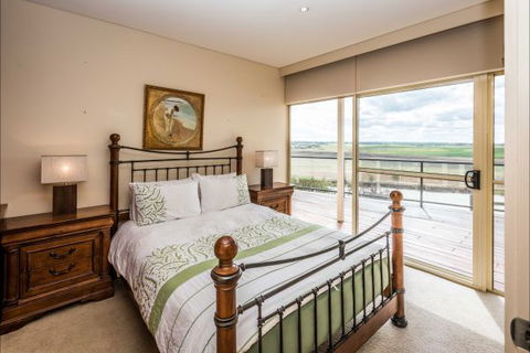 River Shack Rentals - Living The Dream - Port Augusta Accommodation 31