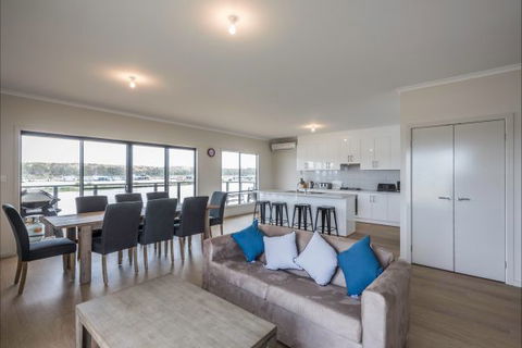 River Shack Rentals - Living The Dream - Port Augusta Accommodation 89