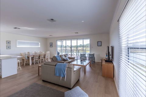 River Shack Rentals - Living The Dream - Port Augusta Accommodation 113