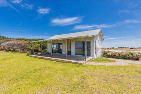Mr - Port Augusta Accommodation 4