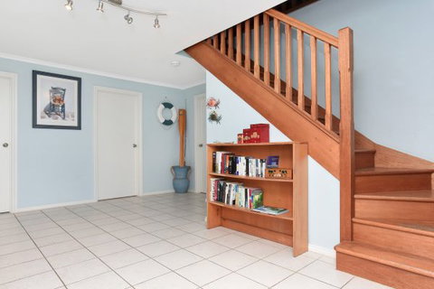 Ambergris - Port Augusta Accommodation 4
