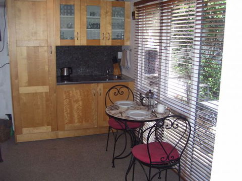 Garden Studio Unit - Port Augusta Accommodation 1