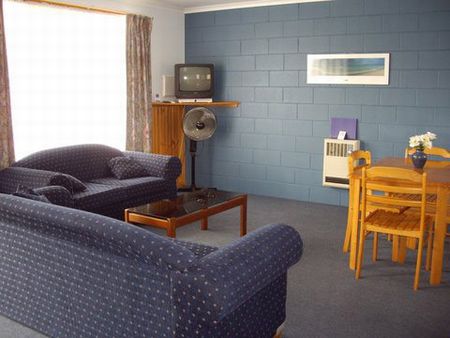Castaway Holiday Apartments - Port Augusta Accommodation 4