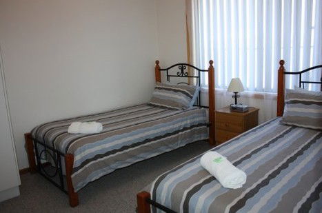 Robe Dolphin Court Apartments - Port Augusta Accommodation 3