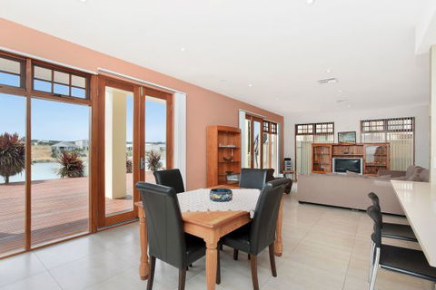 Il Grande Castello - Port Augusta Accommodation 2