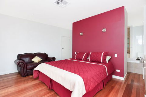 Il Grande Castello - Port Augusta Accommodation 6