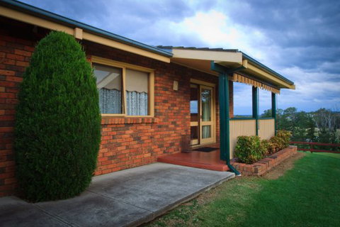 Camden Hillview - Port Augusta Accommodation 0