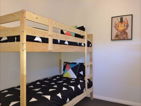 All Decked Out: Lake Conjola - Port Augusta Accommodation 9