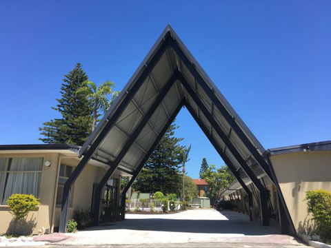 Belmont Palms Motel - Port Augusta Accommodation 0