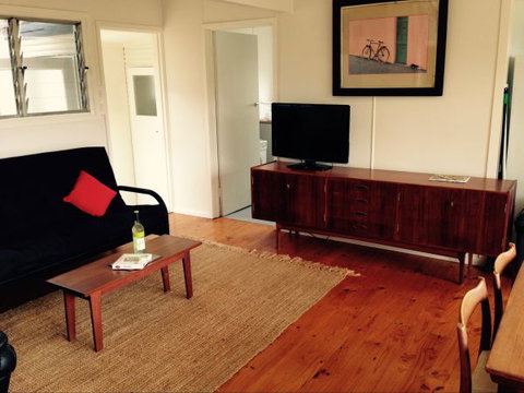 Cosy Seaside Cottage - Port Augusta Accommodation 3