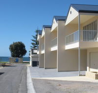 Karen's Cabins and Apartments - Port Augusta Accommodation