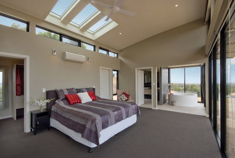 McLaren Eye - Port Augusta Accommodation 2