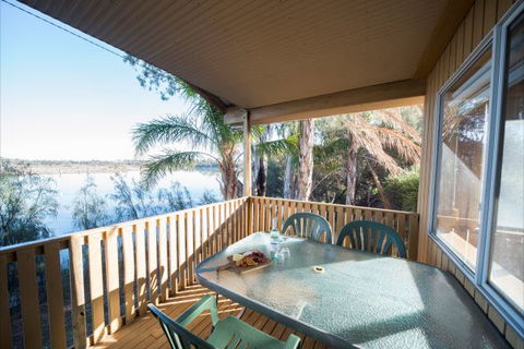 Mundic Waterfront Cottages - Port Augusta Accommodation 5