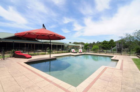 Reign Manor And Coach House - Port Augusta Accommodation 1