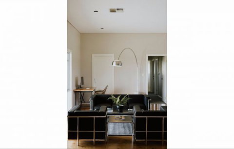 The Farm House At Blue Wren Wines - Port Augusta Accommodation 3