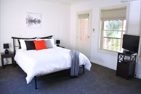 Turner Terrace - Port Augusta Accommodation 2