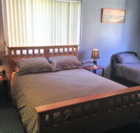 Waratah Cottage