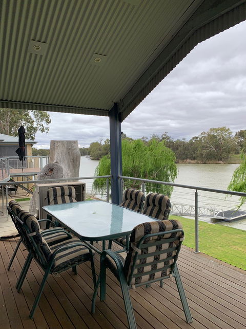 21 Old Murbko Road Morgan - River Shack Rentals - Port Augusta Accommodation 0