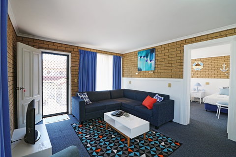 Aquarius Merimbula - Port Augusta Accommodation 3