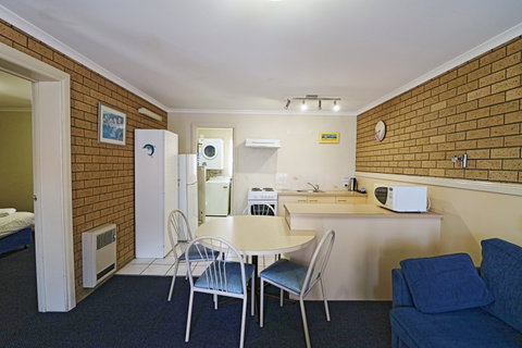 Aquarius Merimbula - Port Augusta Accommodation 8
