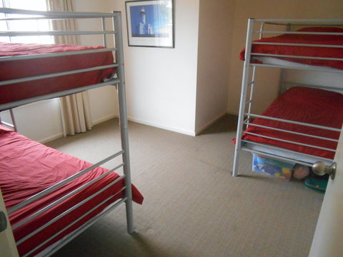Decked Out In Vincent - Port Augusta Accommodation 6