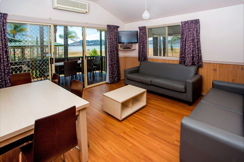 Discovery Parks - Lake Hume - Port Augusta Accommodation 4