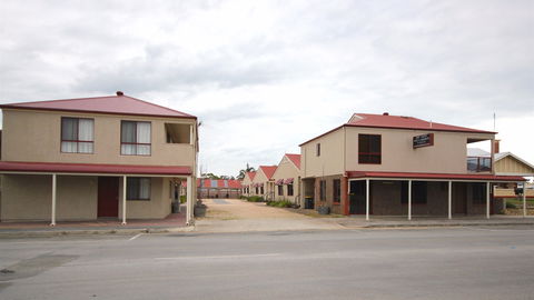 Port Vincent Motel And Apartments - Port Augusta Accommodation 0