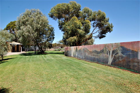 Orroroo Caravan Park - Port Augusta Accommodation 2