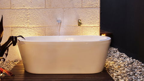 The Frames - Luxury Riverland Accommodation - Port Augusta Accommodation 7