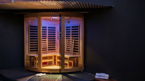 The Frames - Luxury Riverland Accommodation - Port Augusta Accommodation 8