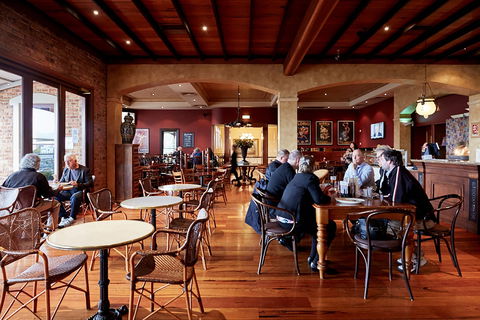 The Settlement Hotel - Port Augusta Accommodation 2